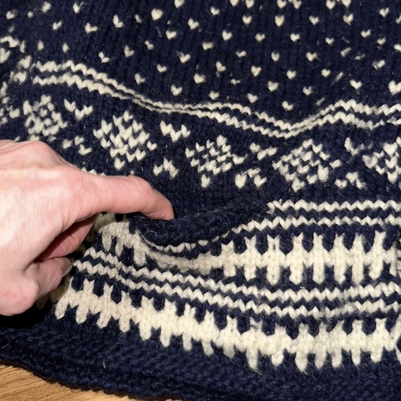 Caravan Wool Sweater - Picture 3 of 8